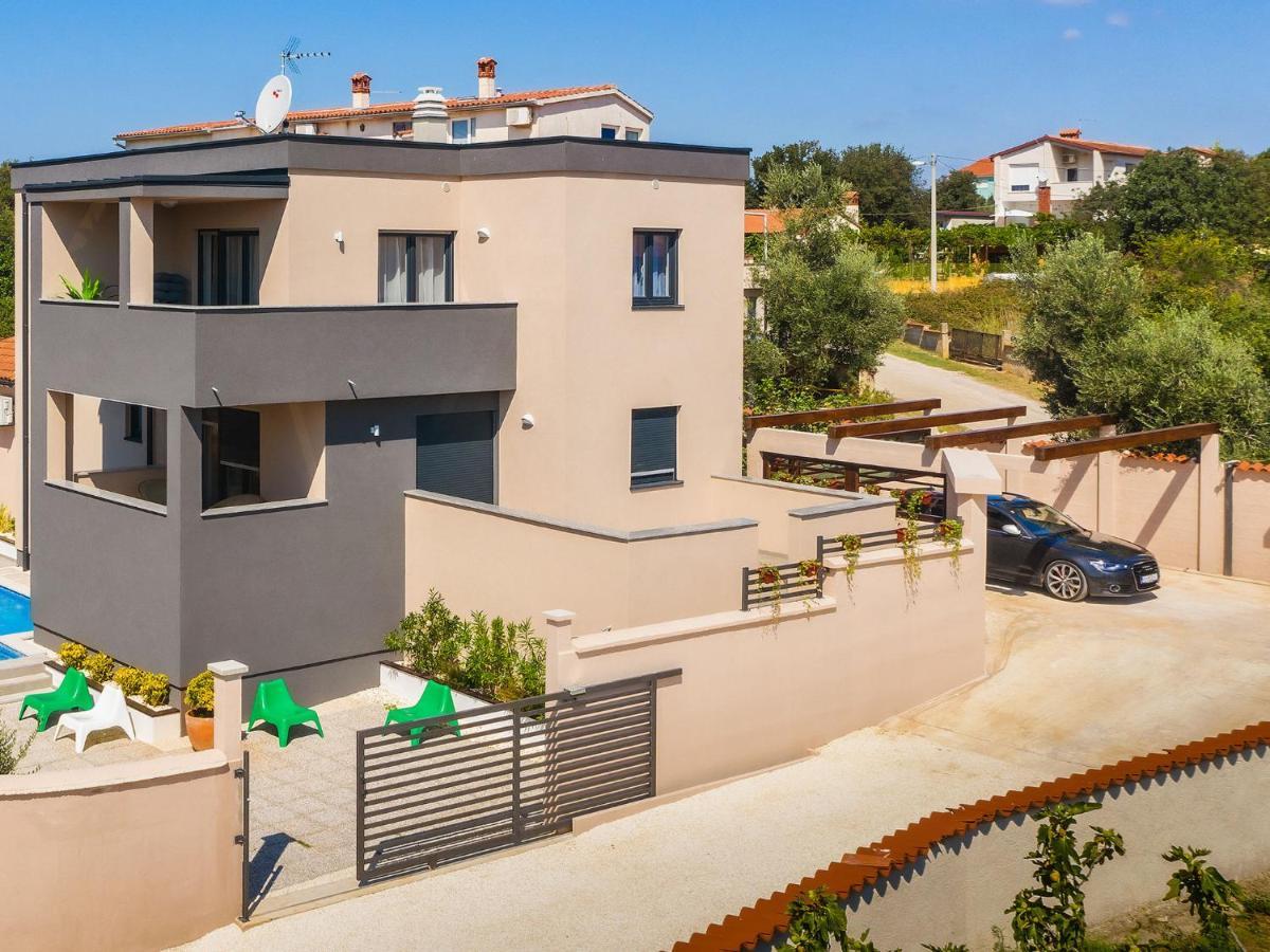 Villa Noemi By Interhome Liznjan Exterior photo