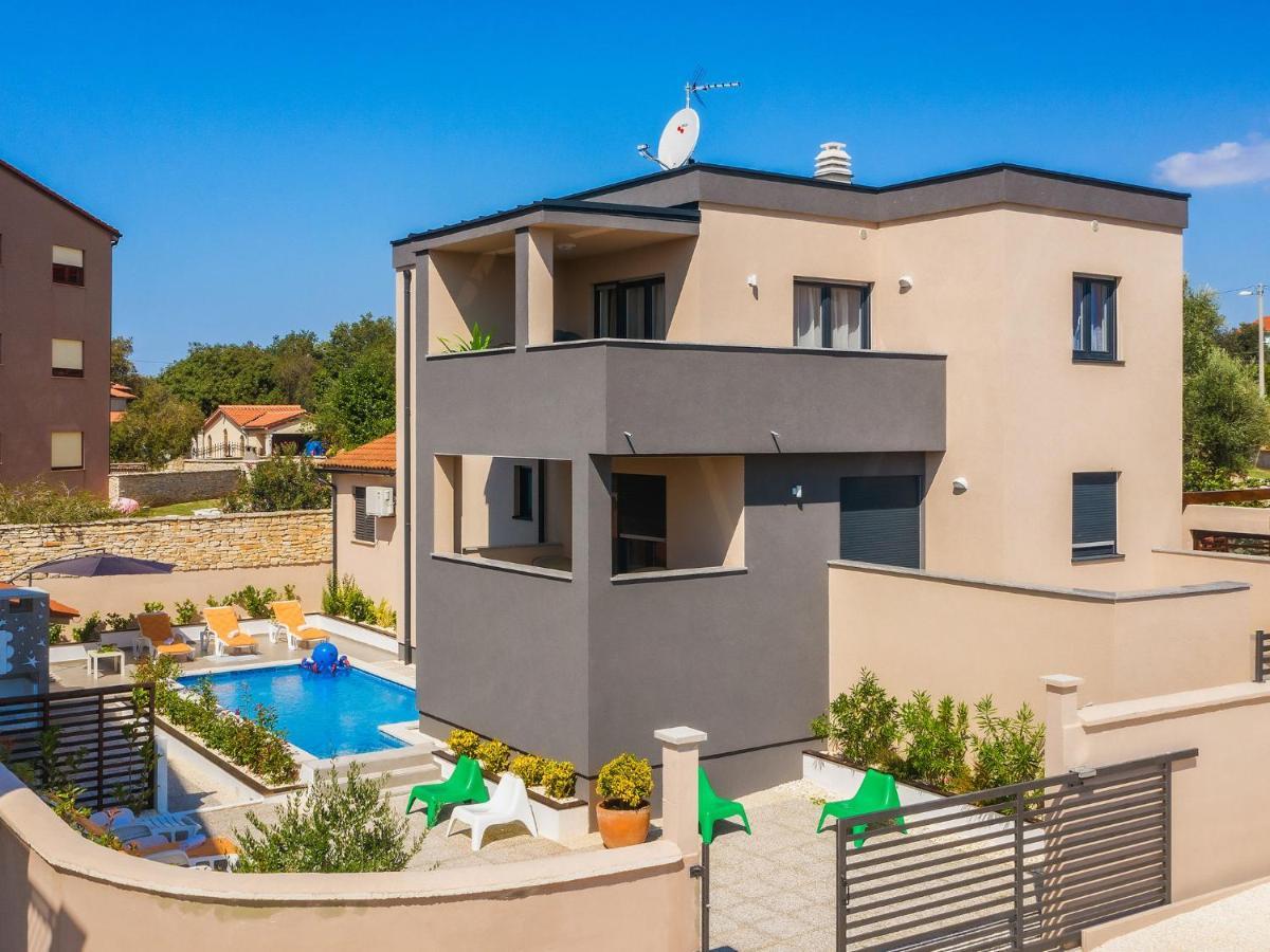Villa Noemi By Interhome Liznjan Exterior photo